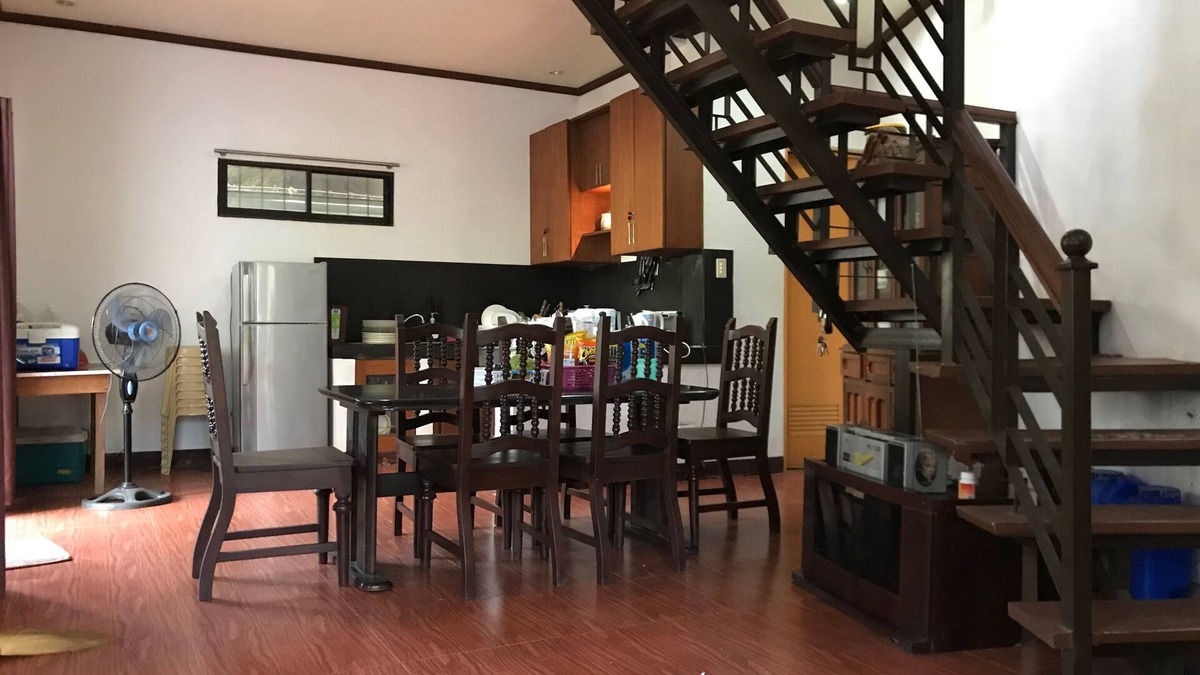 Silang Junction South House | Titus 2-BR Resthouse at Tagaytay City