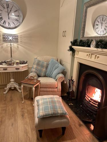 Enniskillen House | TJ’s Cottage