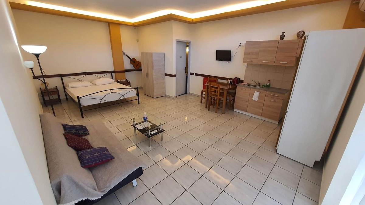 Markopoulon Apartment | TK2-George Apartments by the Airport