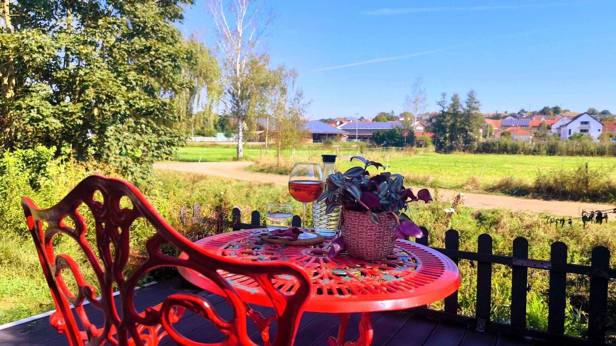Katzweiler Apartment | TLA/vacation apartment "Goldgrube" directly on the river