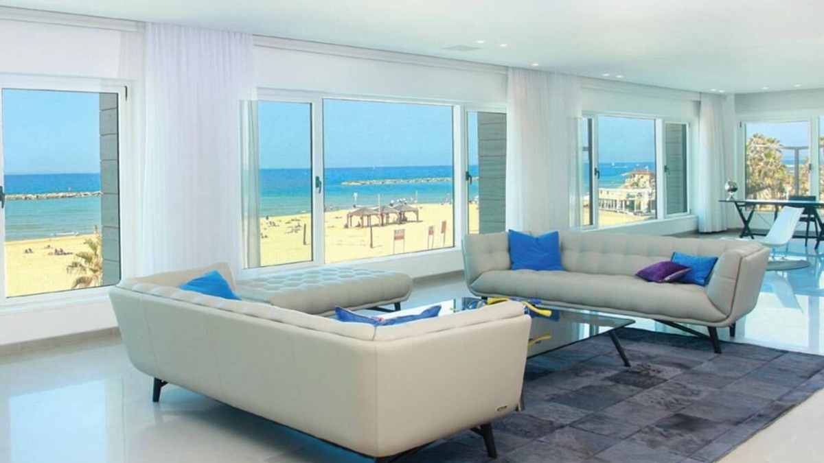 Tel Aviv Promenade Apartment | TLV water front 5 star 500 meter Garden apartment for rent