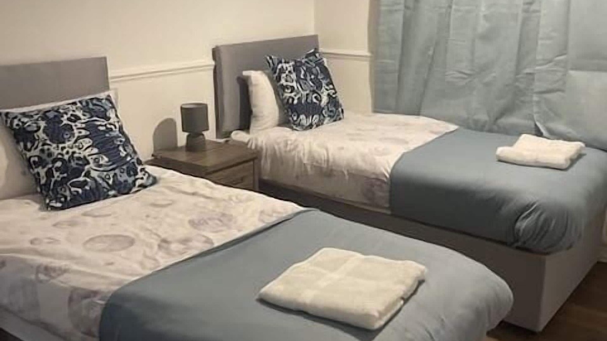 Tilbury House | Tms 3bdr Tilbury - Free Parking