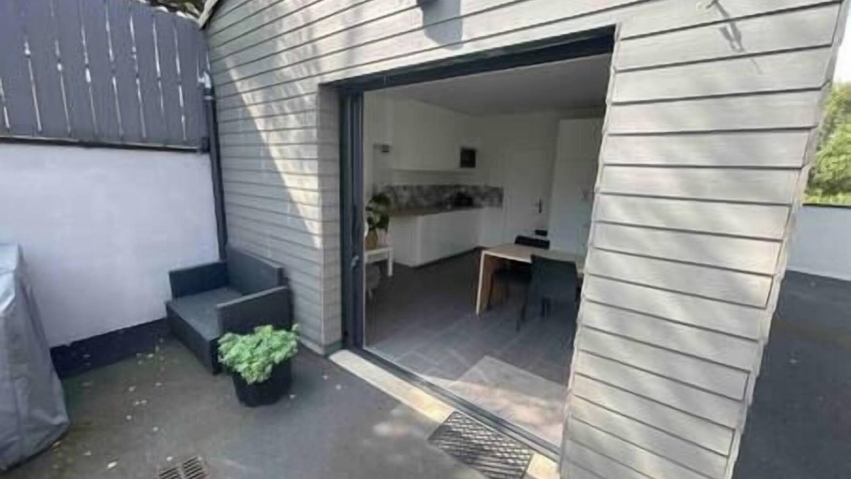 Basse-Goulaine House | To complete