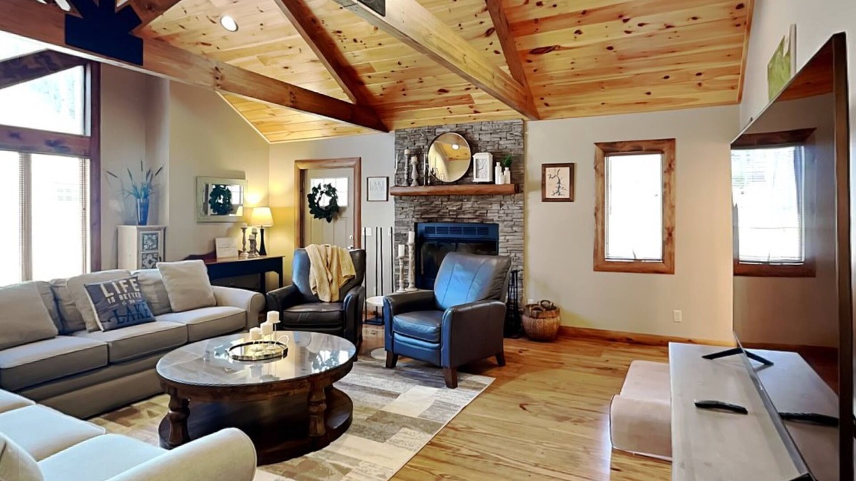 Blakeslee Cottage | To The Point