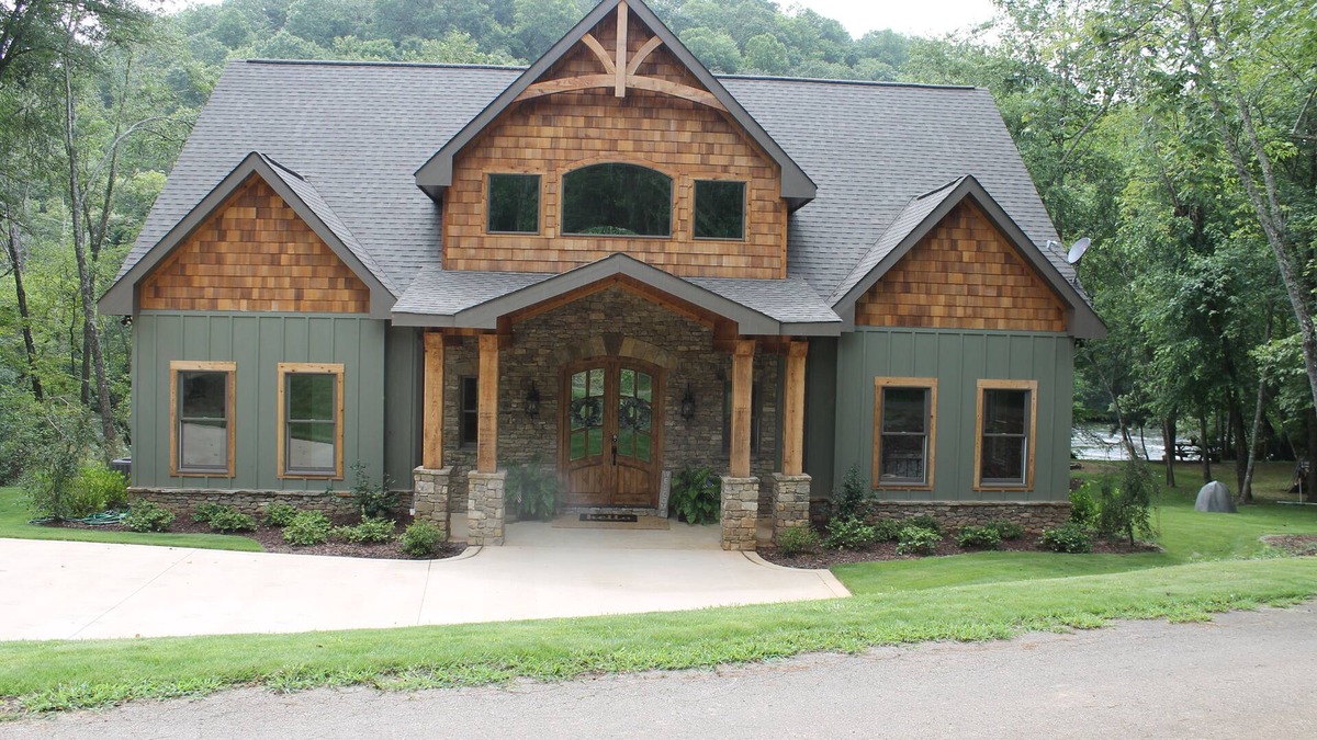 Mineral Bluff House | Toccoa River Dreams - Direct Riverfront Home - Very Private
