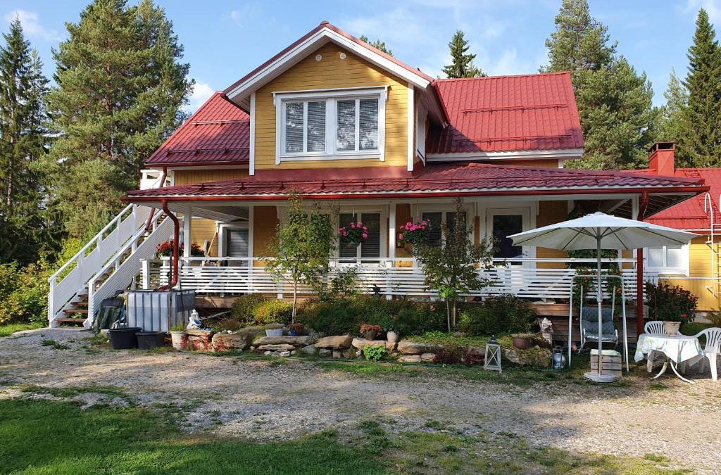 Tiilikkajarvi National Park House | TOIVONNIEMEN KOTIMAJOITUS