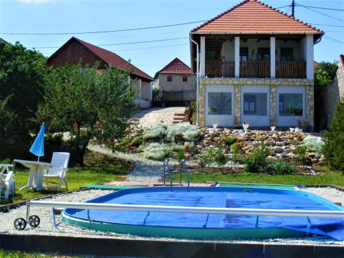 Szerencs House | Tokaj Hill Panorama Guesthouse