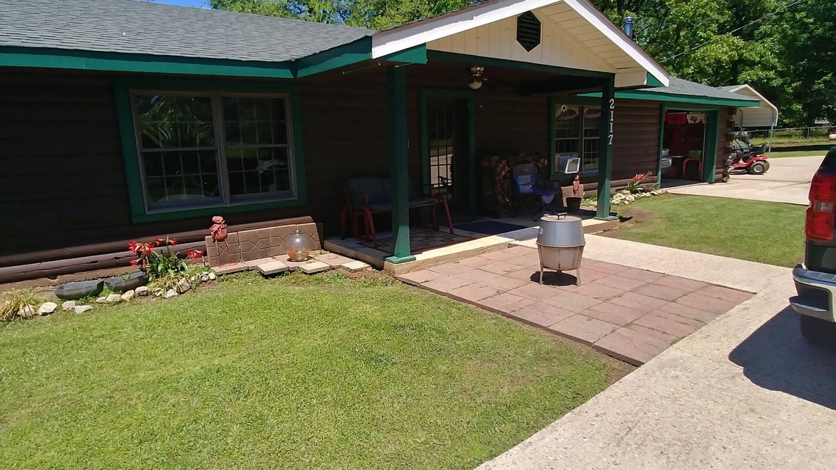 Negreet Cabin | Toledo Bend Cabin on the Creek