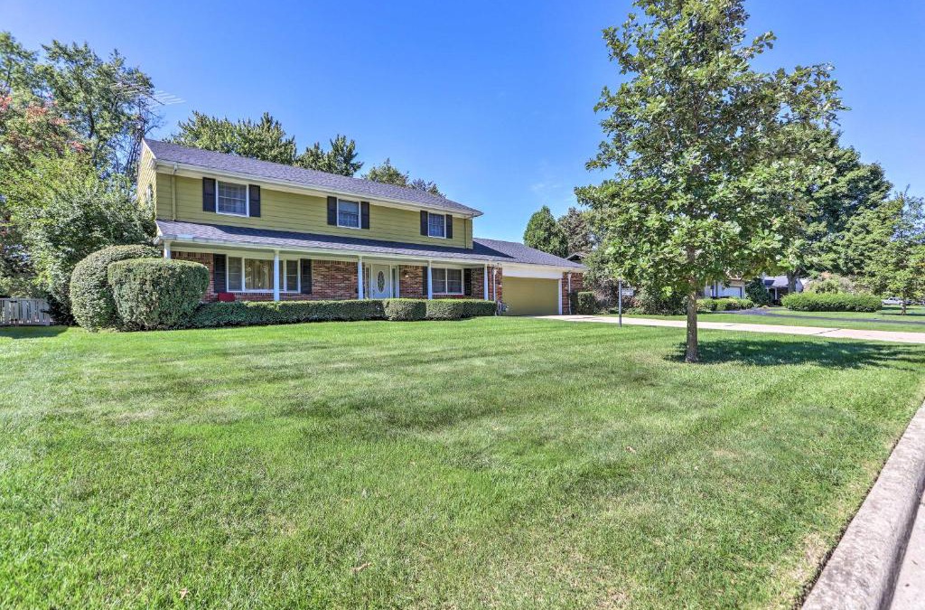Toledo House | Toledo Home with Direct Golf Course Access!