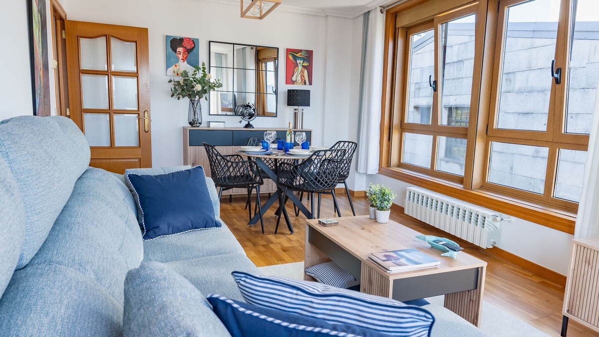 Lavadores Apartment | Tomas Elvira