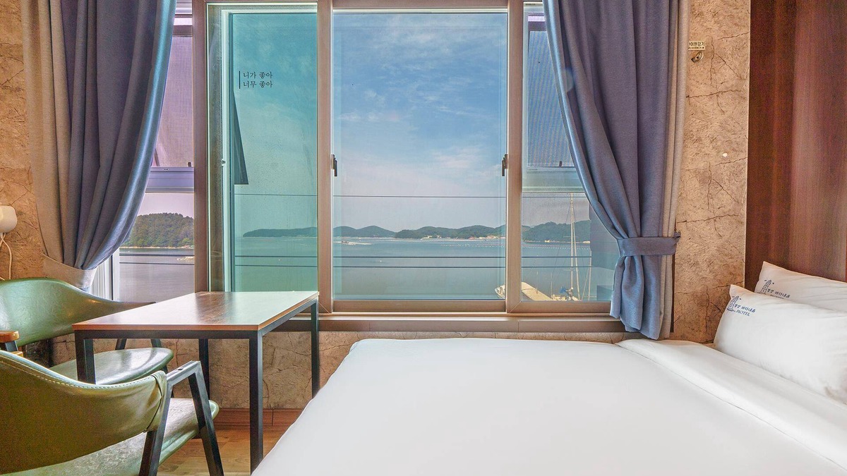 Tongyeong Hotel | Tongyeong Badanaeum