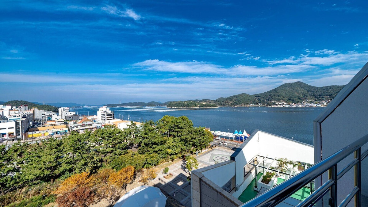 Tongyeong Hotel | Tongyeong v