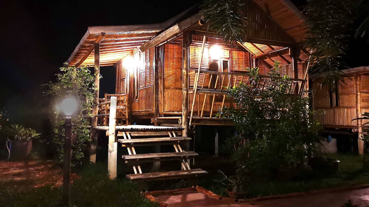 Ko Lanta Old Town House | Tonmai Suites