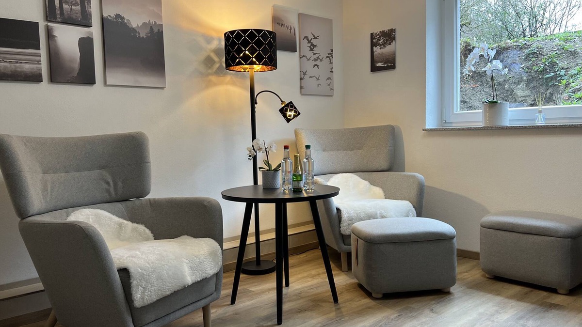 Bad Urach Apartment | Top Apartment Zentrum Bad Urach 5 minutes to train station