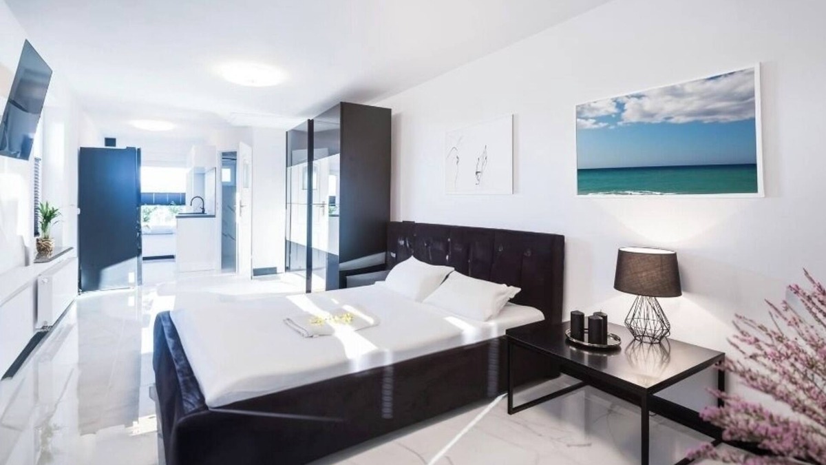 Uniescie Apartment | Top Apartments next to the beach and everything you need 😎