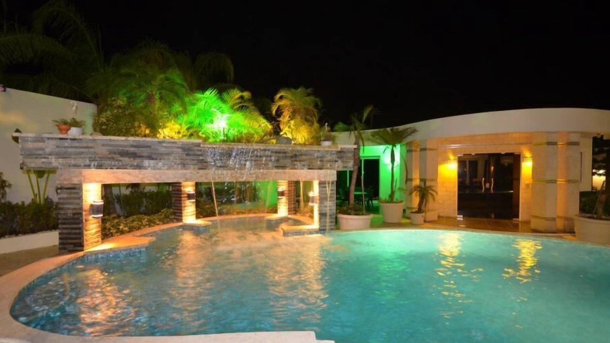 Villas Ana Maria Villa | Top-Class Luxury Villa with Pool in the Heart of Sosua, 7 bedrooms