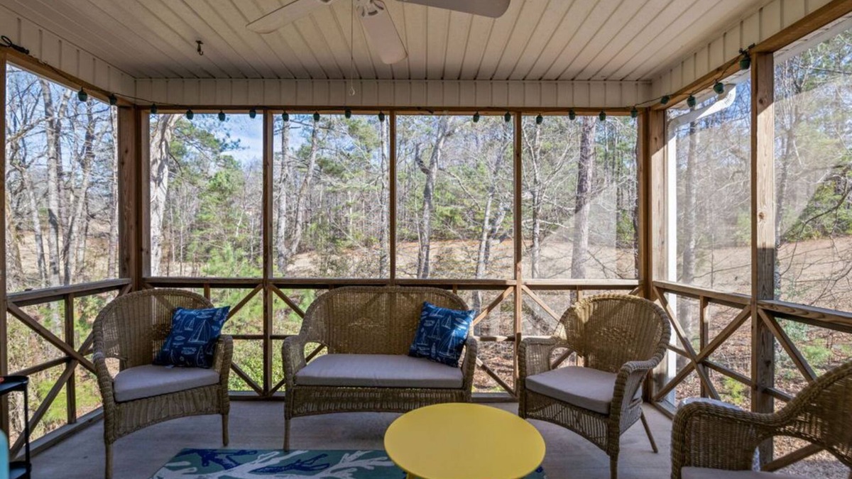 Dadeville Condo | Top Deck at Lake Martin!