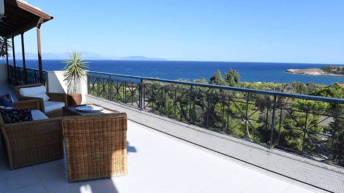 Rafina-Pikermi Apartment | Top floor 3bed 2bath with stunning 360 view