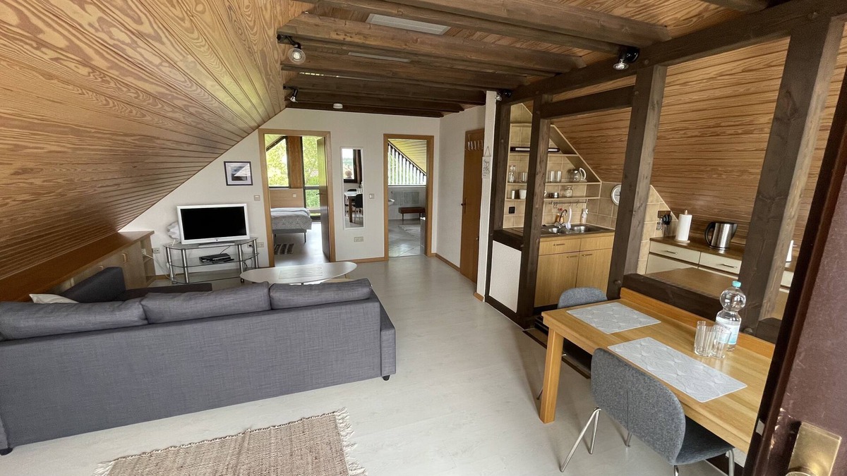 Durrholz Apartment | Top floor apartment with views over the fields