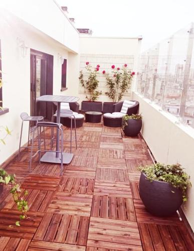 Triangle de Choisy Apartment | Top floor parisian apartment with terrace