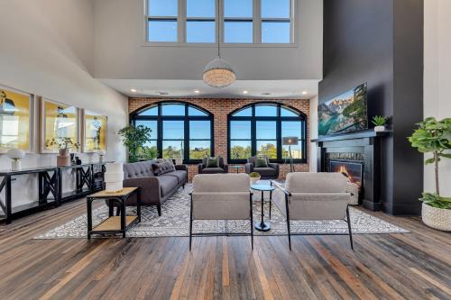 Castleberry Hill Apartment | Top Floor Penthouse Lofts