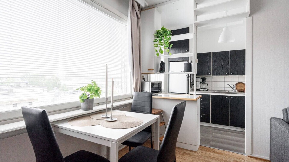 Jyvaskyla Apartment | Top Floor Studio Aparment in the Jyväskylä CIty Centre