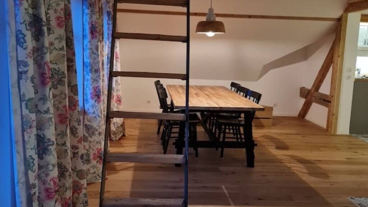 Missen-Wilhams Apartment | Top floor with sauna and gallery