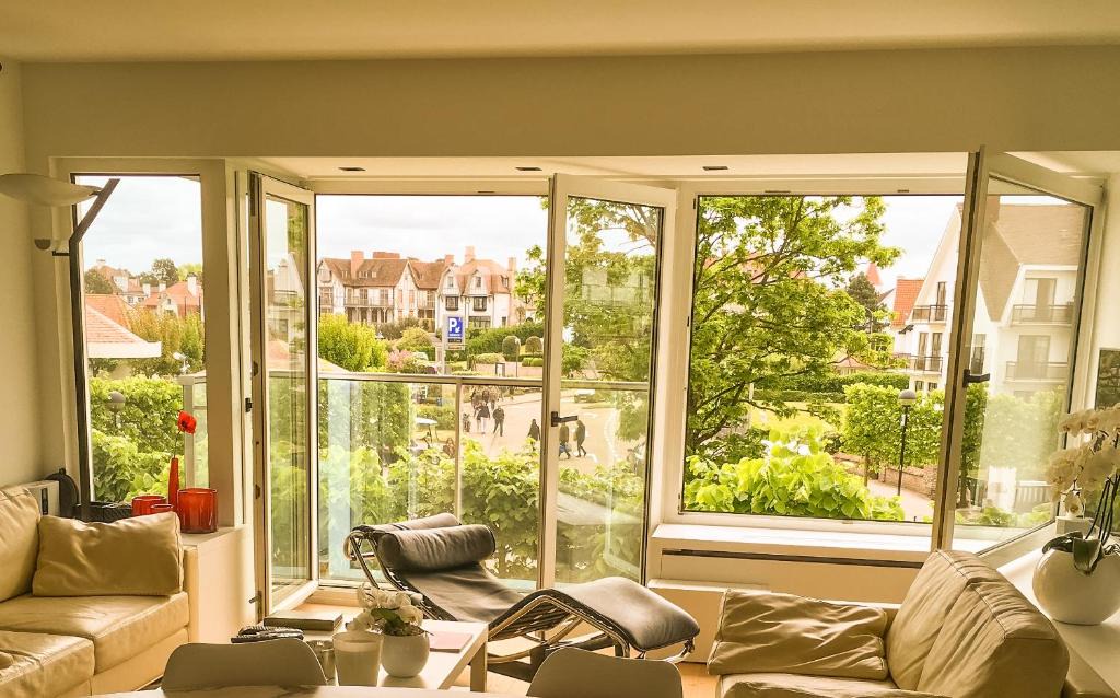 Het Zoute Apartment | Top location! Unique luxurious 3-bedroom apartment in Knokke - 't Zoute