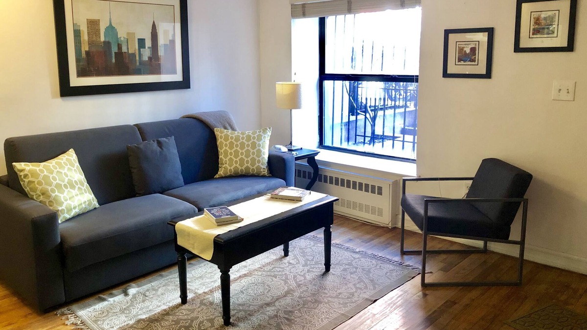 Harlem Apartment | Top-rated 1 BR Apt with private entrance - 15 min to midtown/Times Square