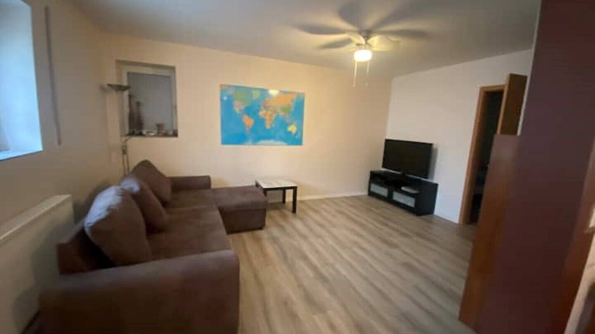 Neupotz Apartment | Top renovated apartment/modern furnishings! up to 4P.