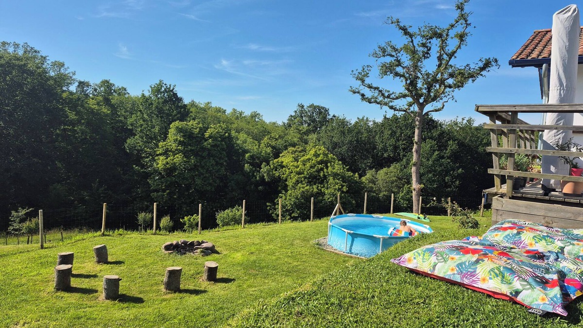 Villefranque House | Top villa for families: pool, games, aperitifs, beaches and mountains nearby!