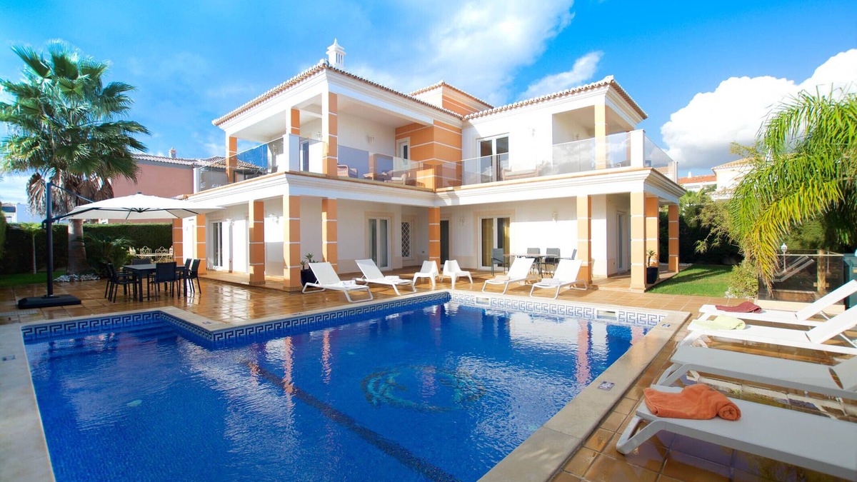 Gale Villa | Top villa in top location - Super family vacation on the beach - Relax
