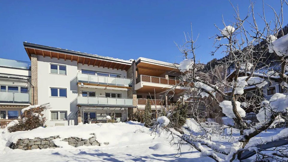 Ried im Oberinntal Apartment | Topmodernes Apartment in Traumhafter Lage Mitten in Ried