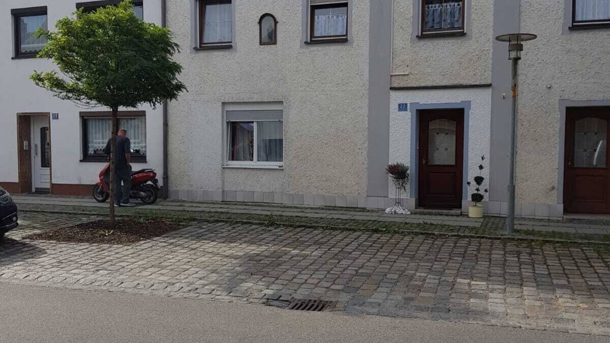 Gangkofen House | Toprenoviertes holiday and guest house with plenty of space for up to 10 guests