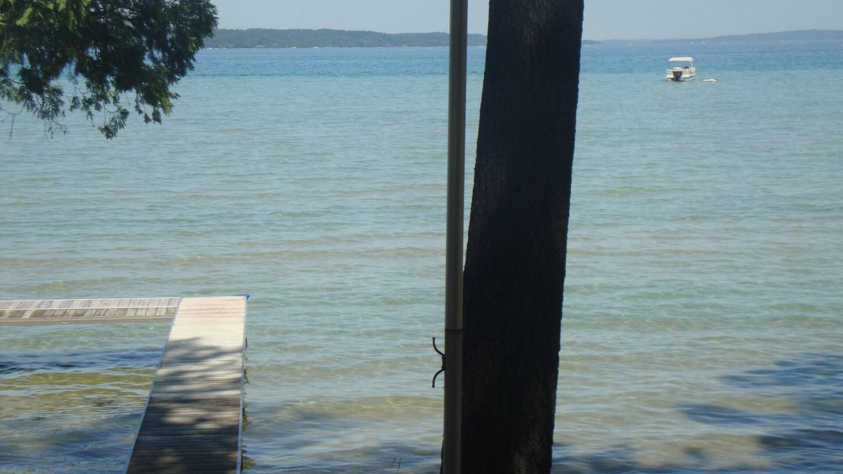 Rapid City Cottage | TORCH LAKE WATERFRONT HOME AVAILABLE AUG 17-24 AND AUG 24-31, 2024!