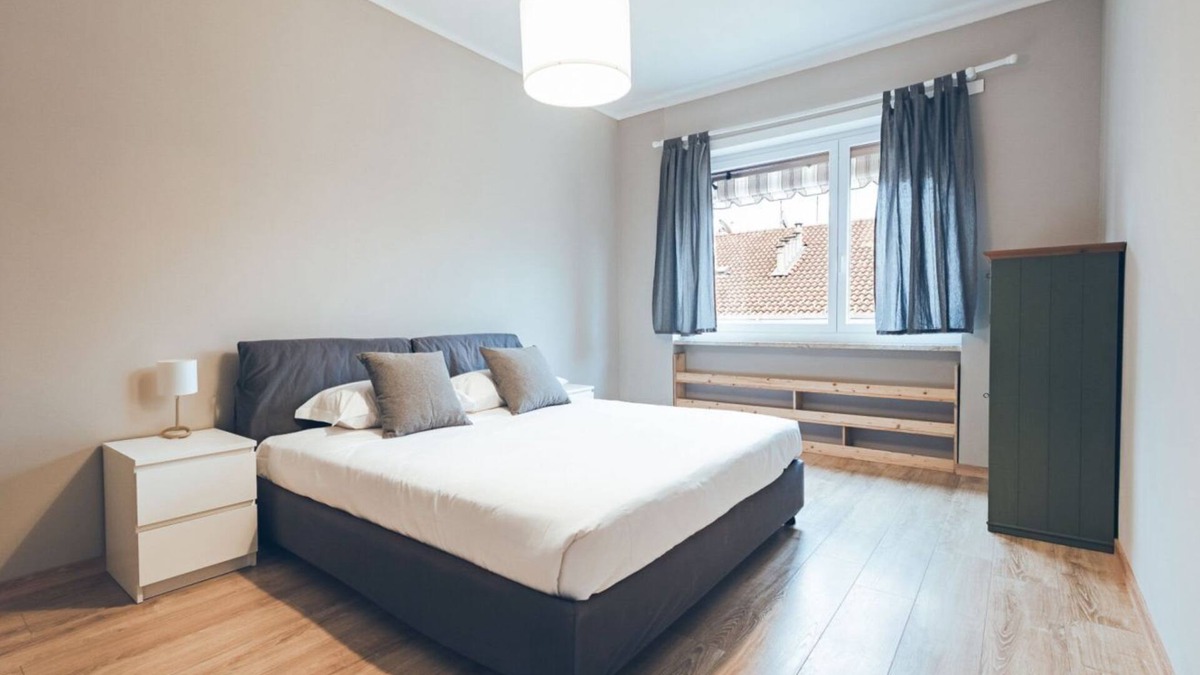 Vanchiglia Apartment | Torino Centro, La Mole House