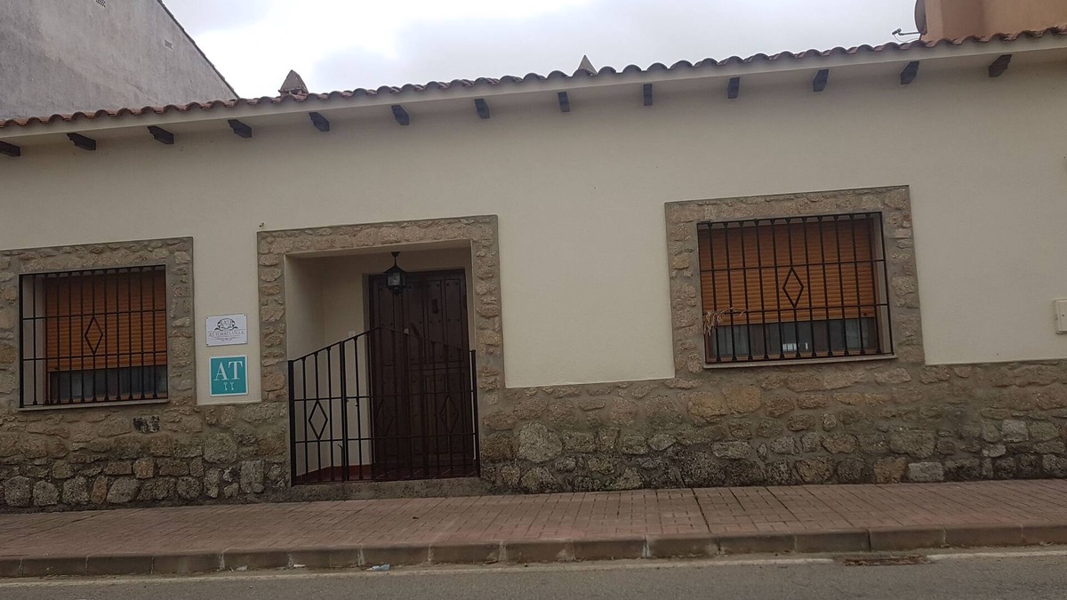 Jaraicejo House | Torres Villa Tourist Accommodation