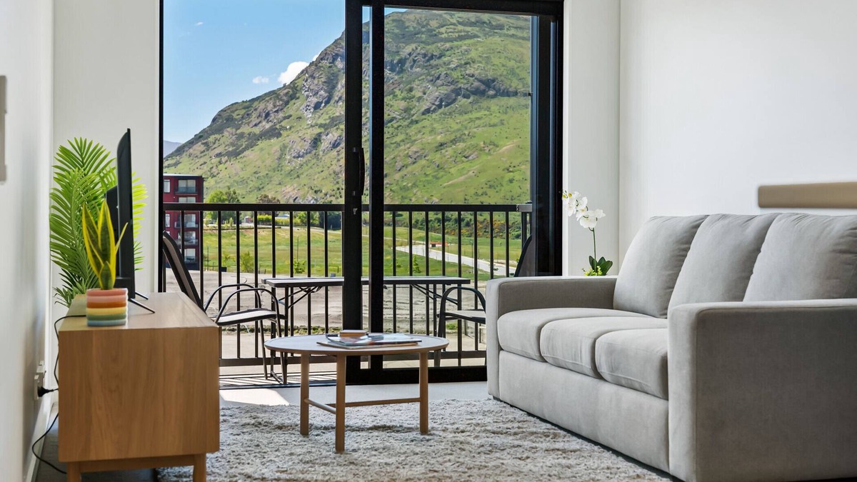 Frankton Apartment | Toru Executive Apartment