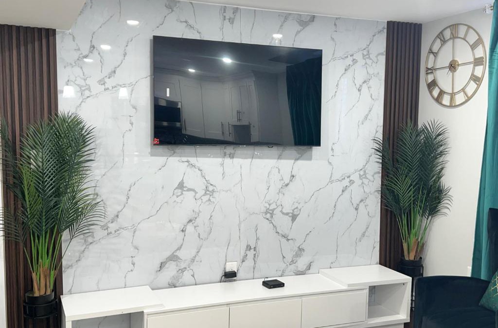 Brampton Apartment | Tosam Luxury Lodge Two Bedroom Suite
