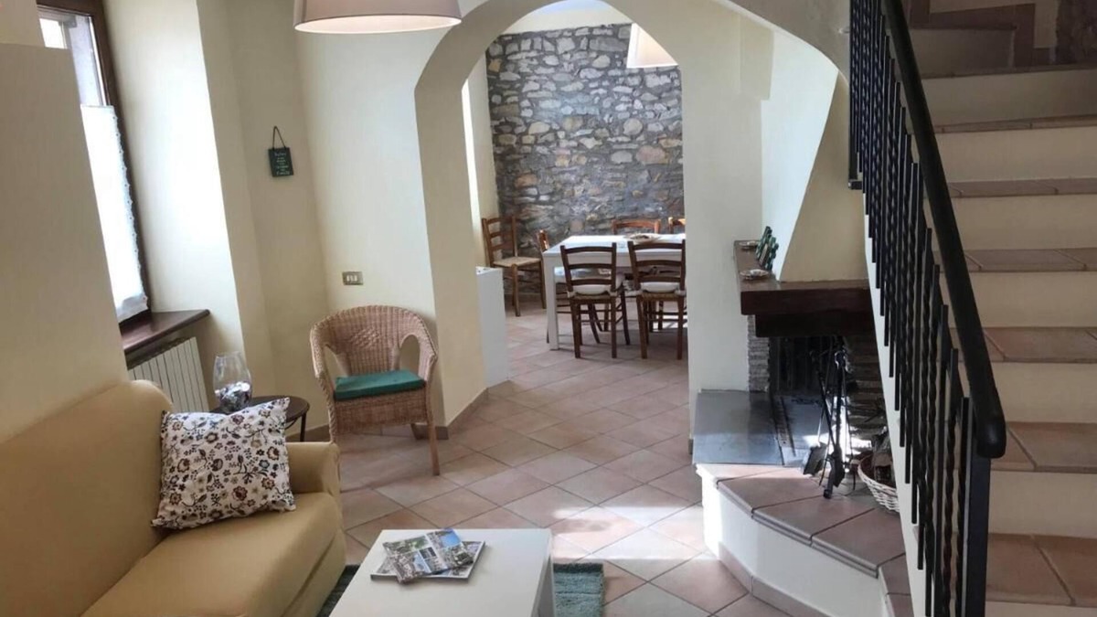 Nocera Umbra House | TOTAL RELAXATION IN THE GREEN OF UMBRIA, A FEW KM FROM ASSISI, GUBBIO, PERUGIA