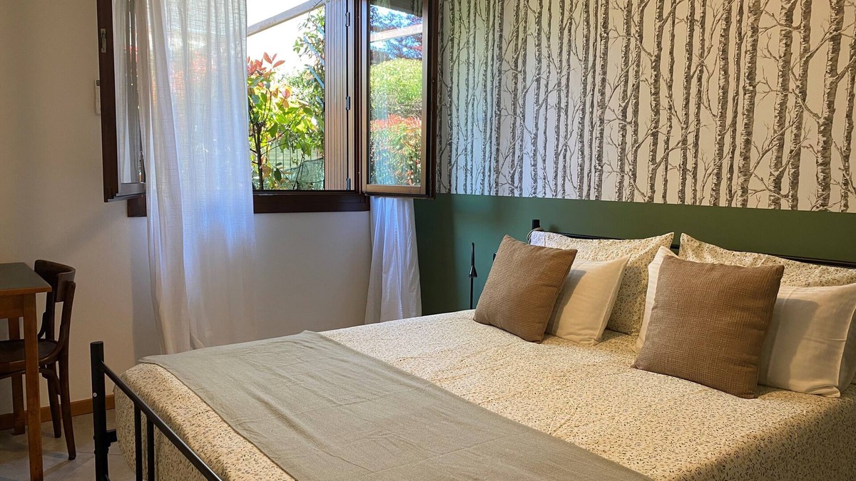 Albate Apartment | Totally renovated apartment in 2024 with garden and free parking space