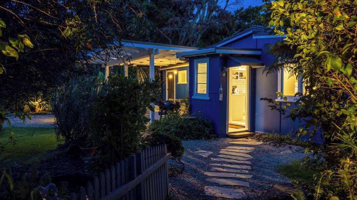 Oneroa House | Totara Cottage - Our Island