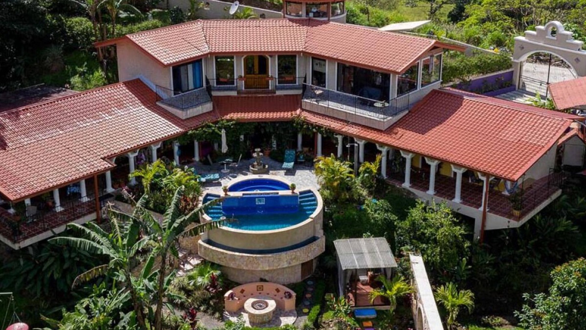 El Millon Bed & Breakfast | Toucan Suite, Encantada Arenal Adults Only, Wildlife Sanctuary, B&B. Enjoy More!