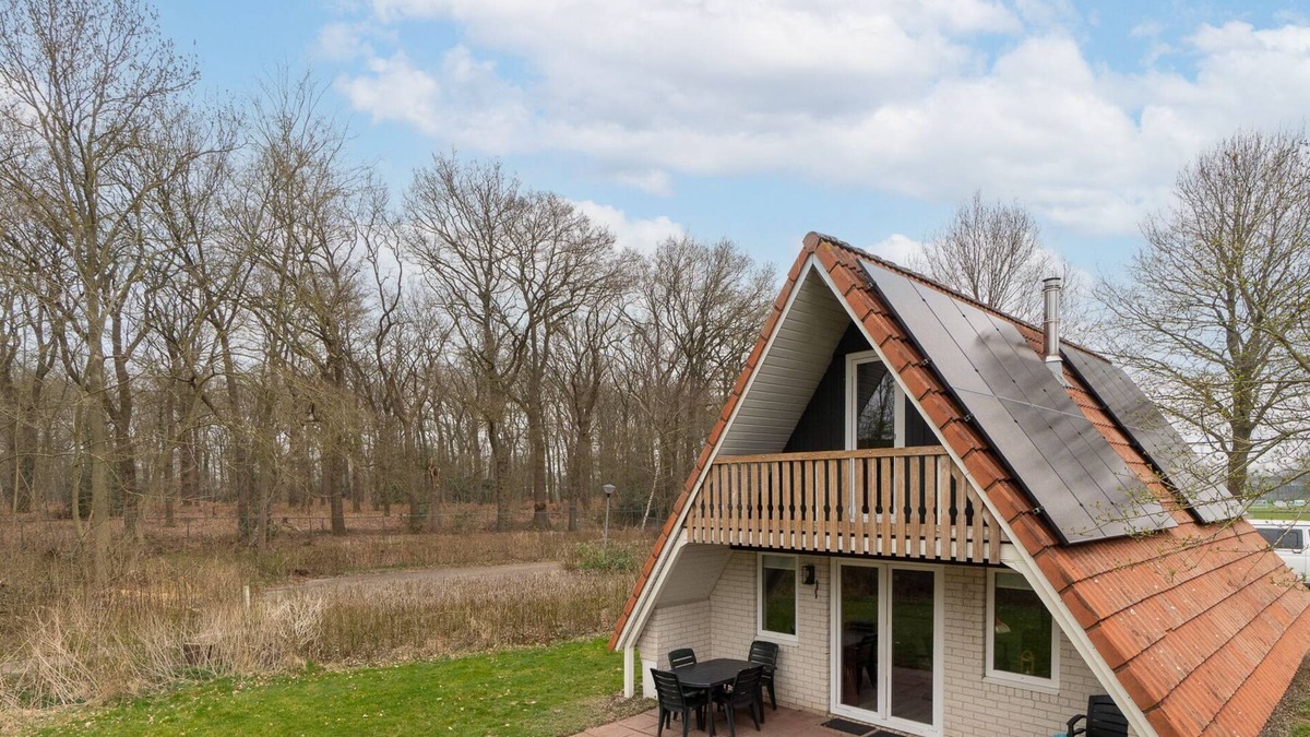 Gramsbergen House | Touch of Yellow