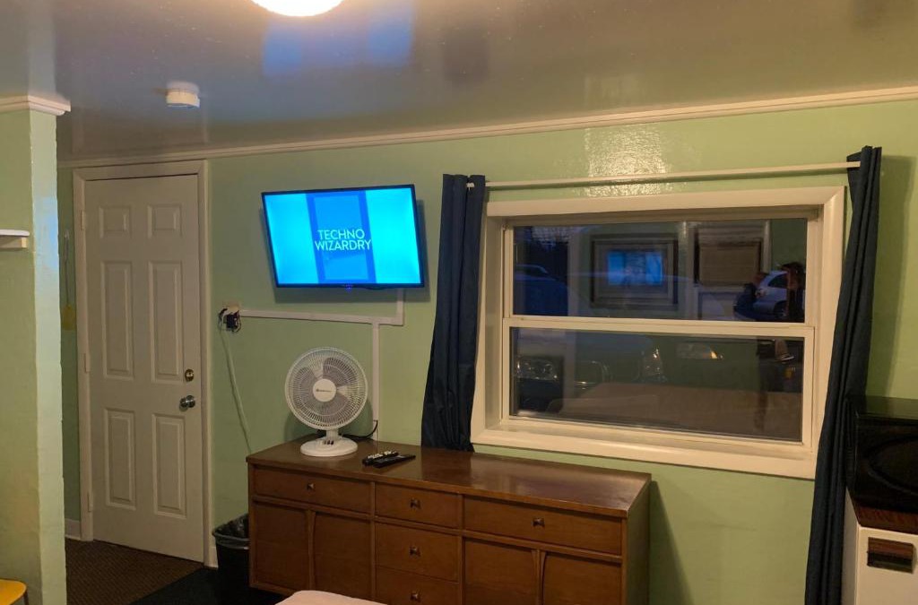 Howard City Hotel | Tour Inn Motel