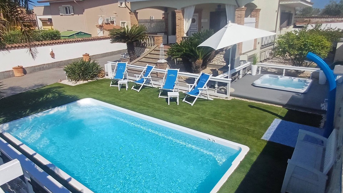 Anzio House | Tourist accommodation of the Sailor -Pool - Gymnasium - Sauna -Whirlpool