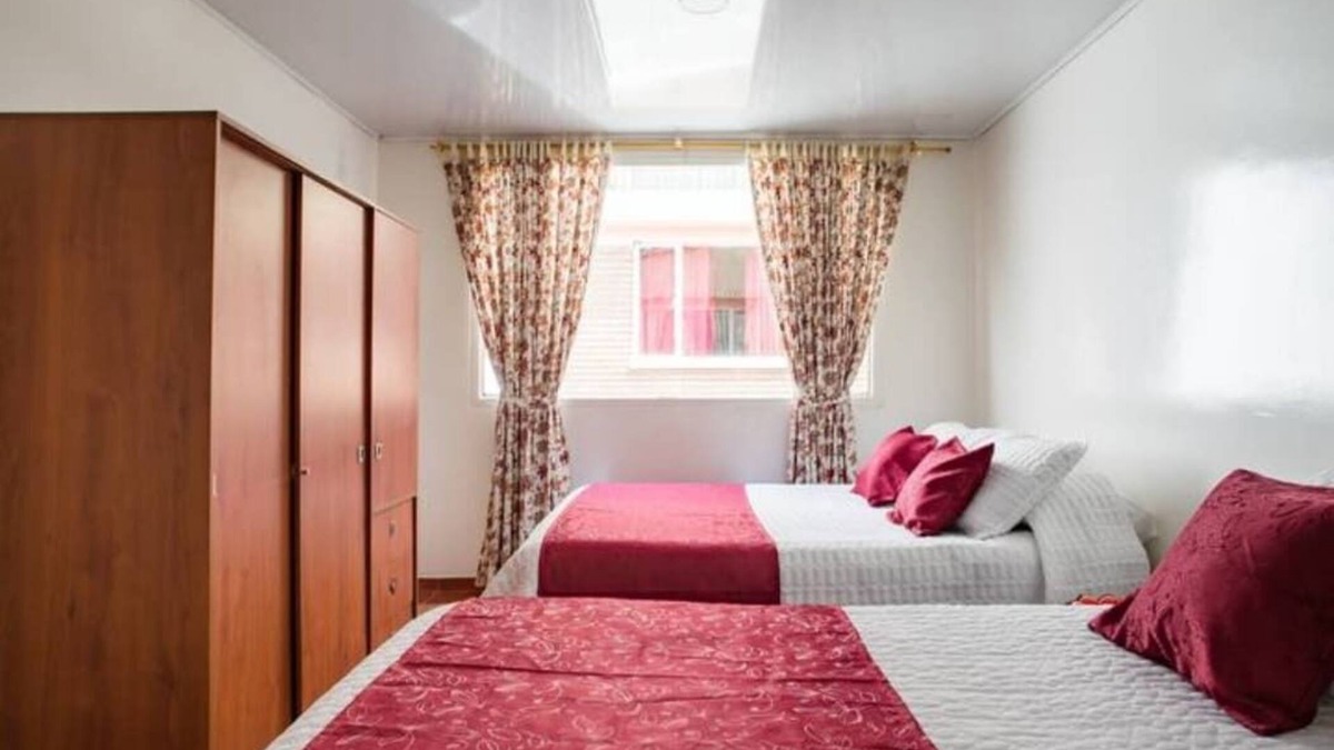 Campin House | TOURISTIC HOUSE 203/3-SU HOGAR LEJOS DE CASA