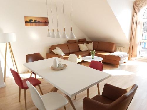 Rhein-Erft-Kreis District Apartment | Tova Cologne