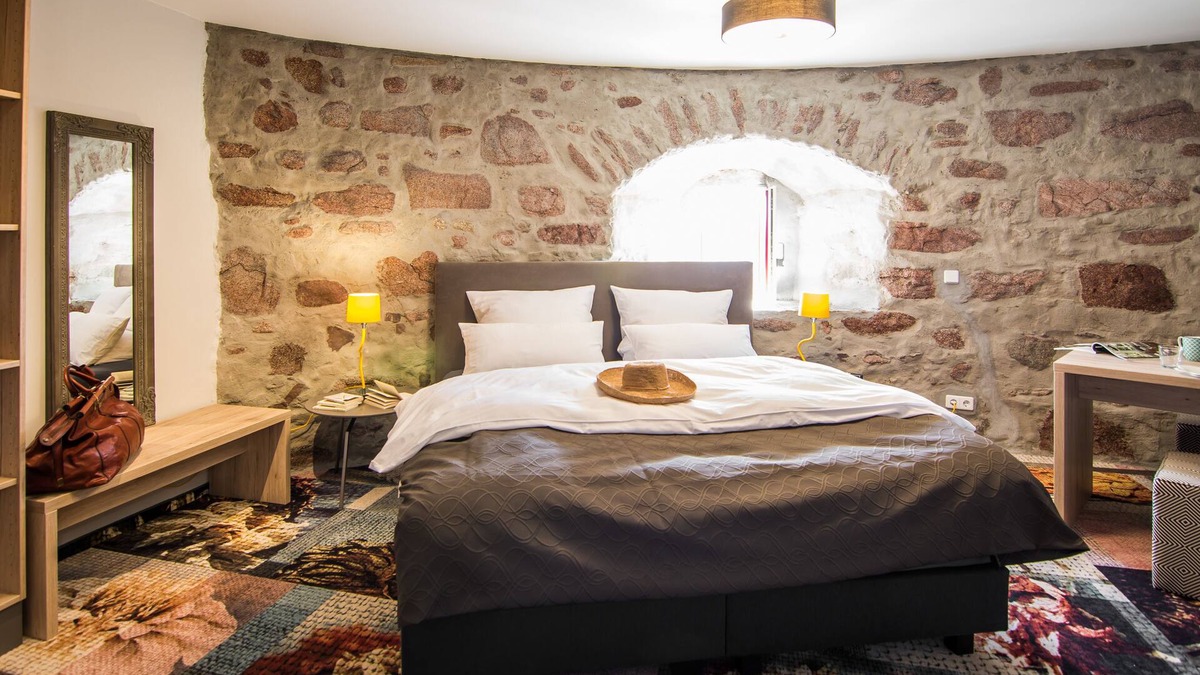 Bautzen Apartment | Tower room apartment - ideal for families with older children or two couples