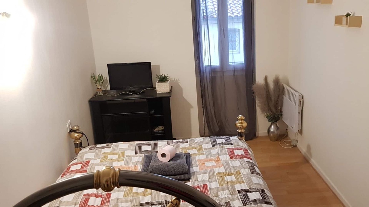 Graulhet House | Town center free parking